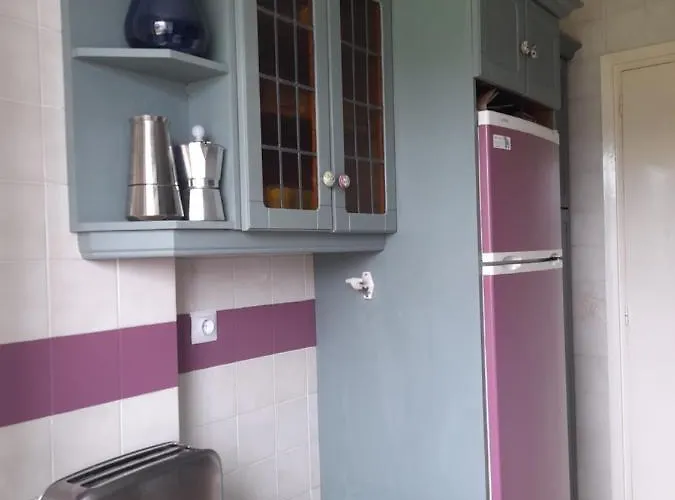 Amplio Piso Muy Luminoso Y Con Vistas Apartamento