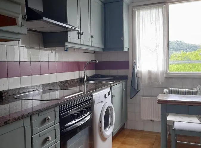 Apartamento Amplio Piso Muy Luminoso Y Con Vistas Laredo