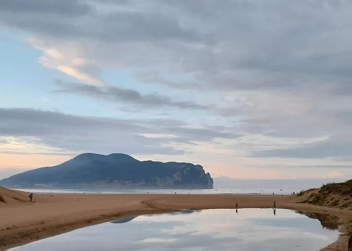 Amplio Piso Muy Luminoso Y Con Vistas Appartamento