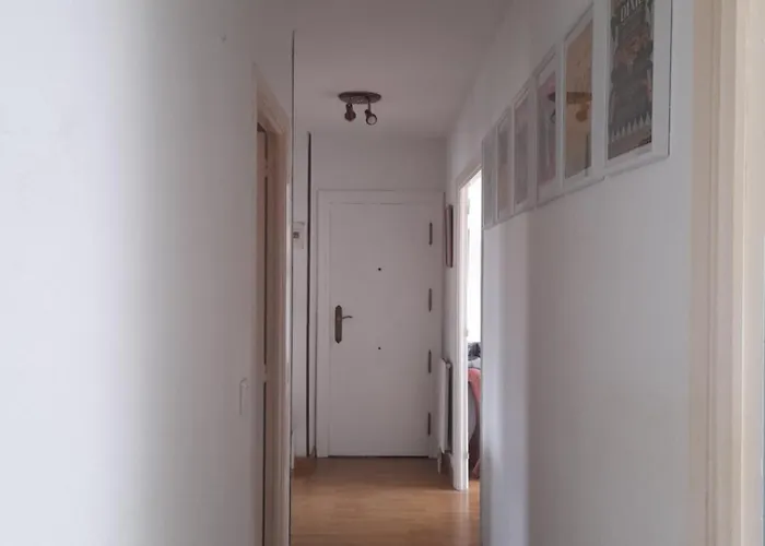 Apartamento Amplio Piso Muy Luminoso Y Con Vistas