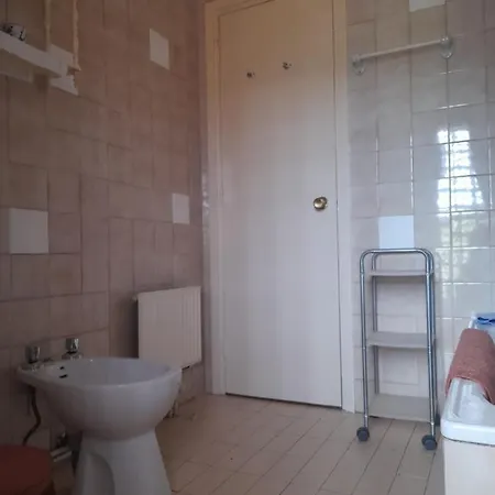 Amplio Piso Muy Luminoso Y Con Vistas *