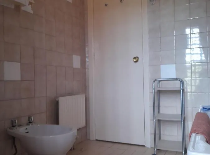 Amplio Piso Muy Luminoso Y Con Vistas *